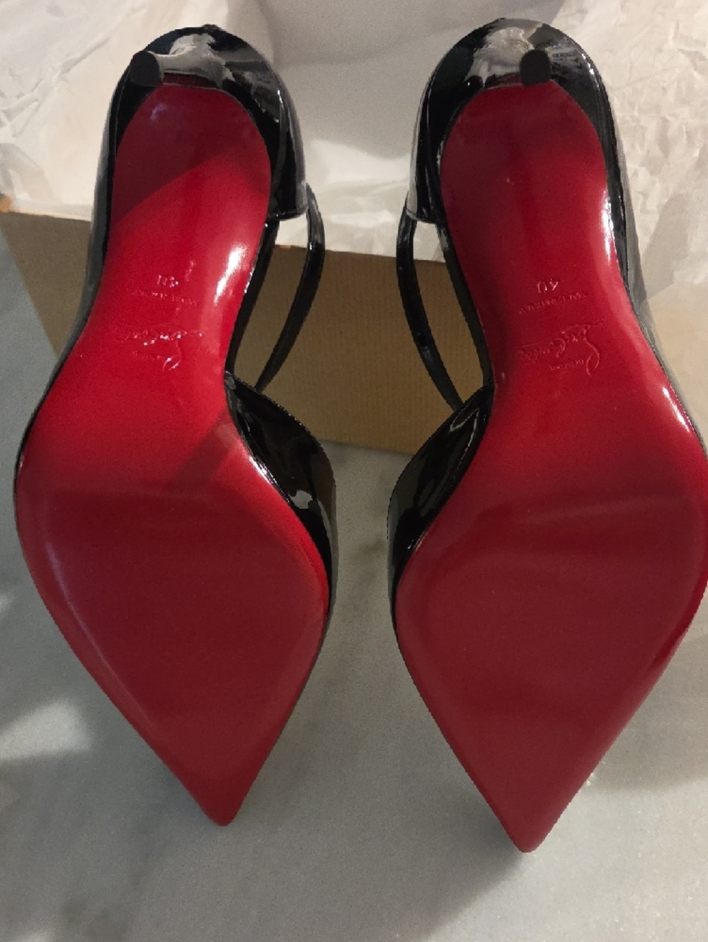 Christian Louboutin Black Patent Jumping 100 MM Pointed-Toe Pumps - Picture 2 of 8